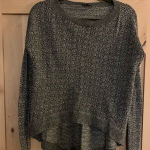 Theory size M sweater